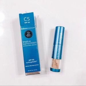 NWT Colorescience Brush On Sunscreen in Medium